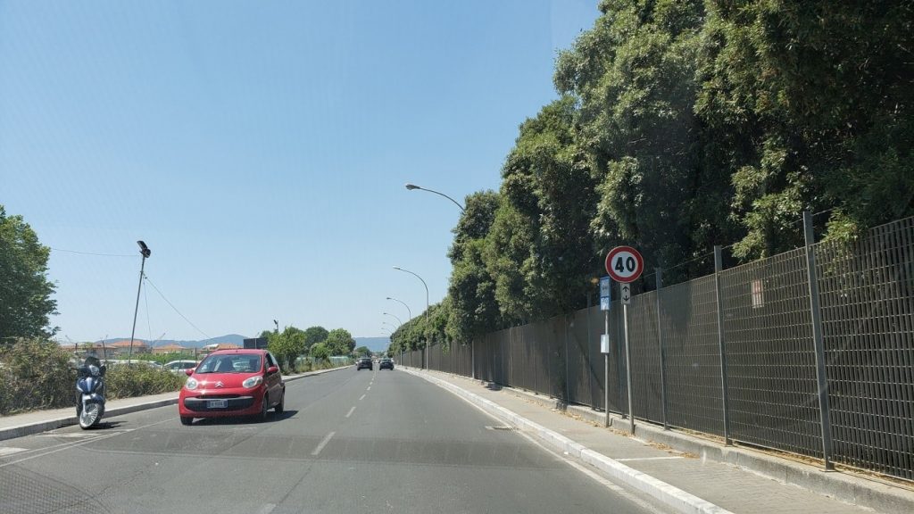 Yes, it is advisable to respect the speed, if you do not want fines